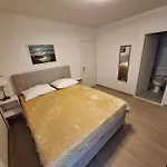 Manda