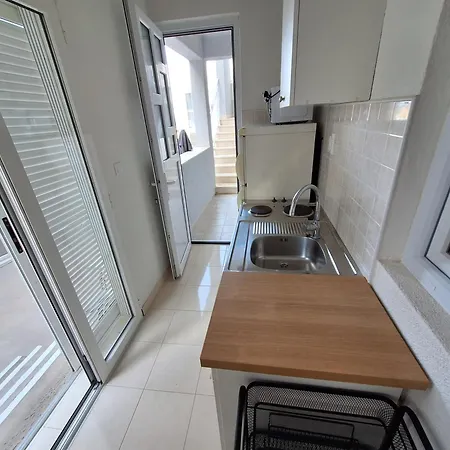 Manda Apartament *