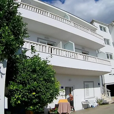 Apartamento Manda Baška Voda