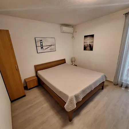 Manda Apartamento Baška Voda